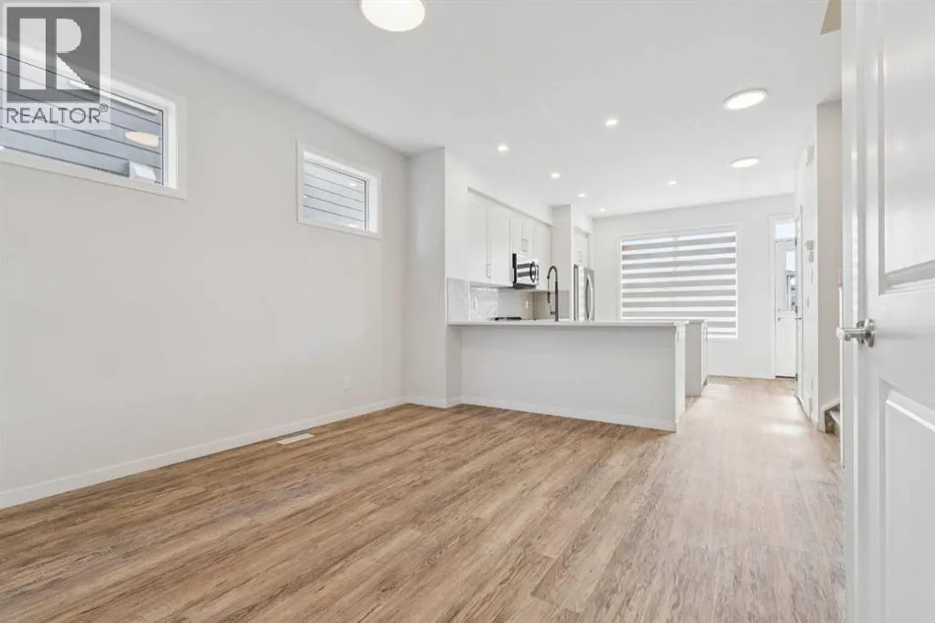 201 Magnolia Terrace SE