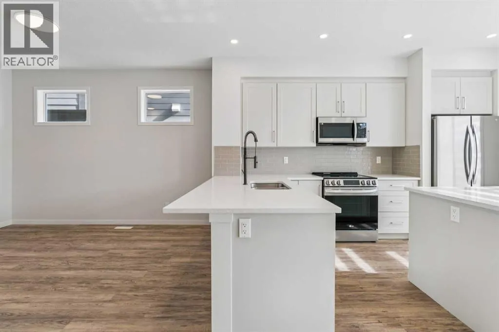 201 Magnolia Terrace SE