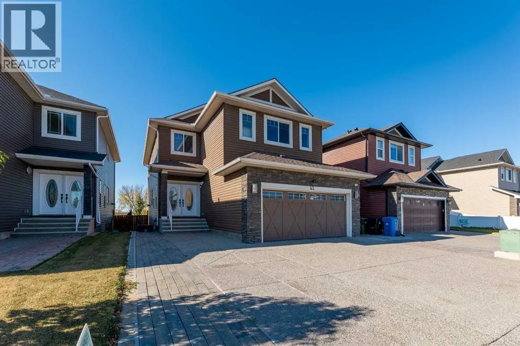 43 Saddlecreek Crescent NE