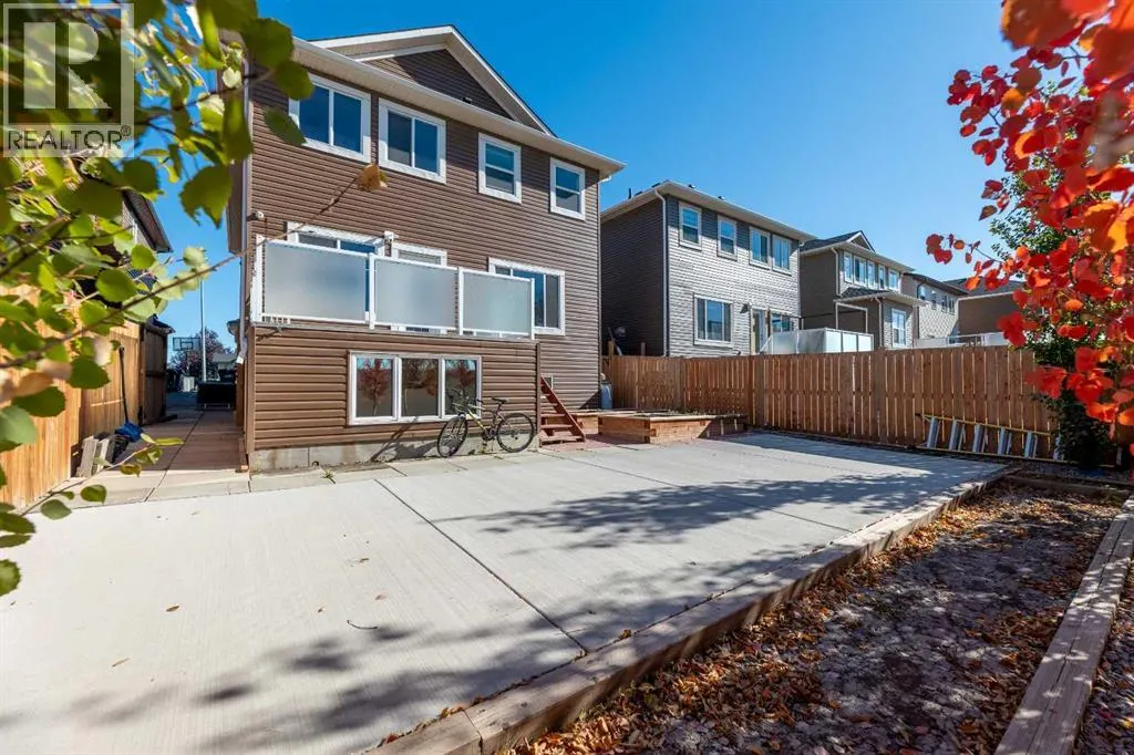 43 Saddlecreek Crescent NE