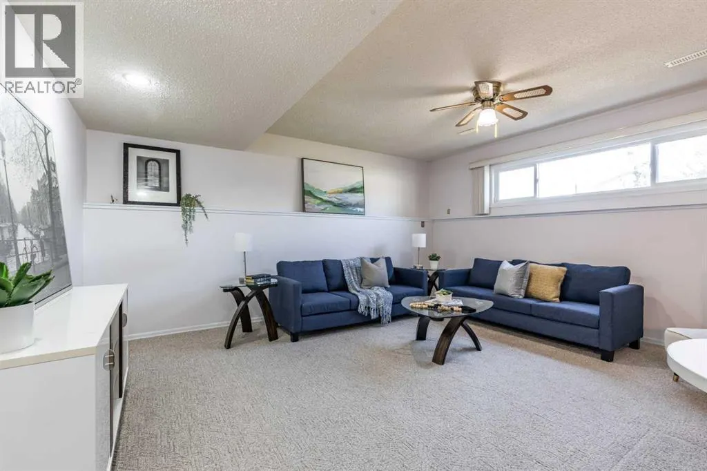 14 Rossdale Way SE