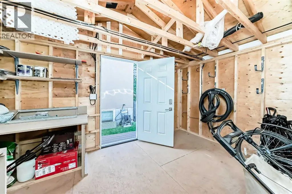 39 Arbour Estates Way NW