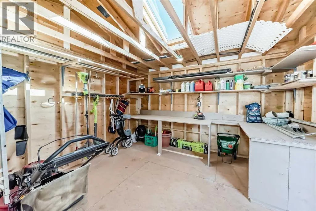 39 Arbour Estates Way NW