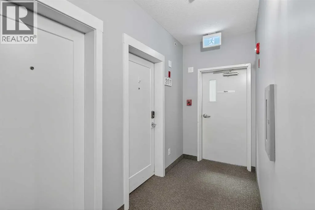 207, 20 Walgrove Walk SE