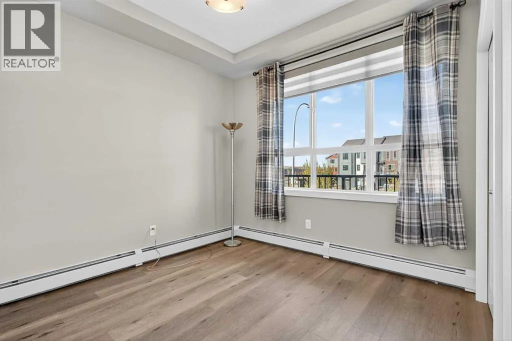 207, 20 Walgrove Walk SE