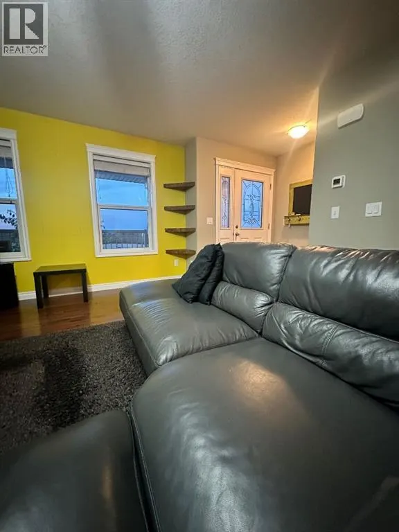 221 Callen Drive