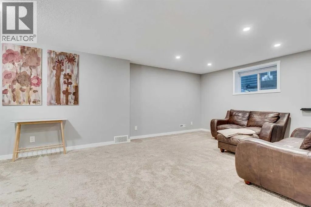 141 Williamstown Park NW