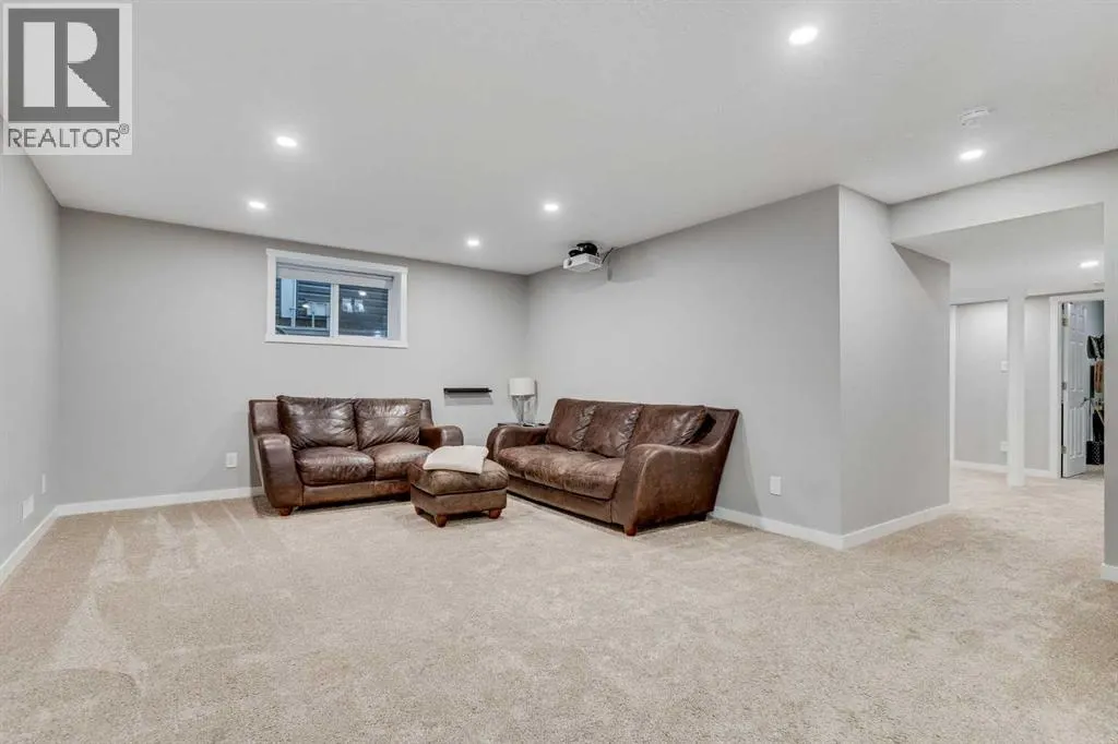 141 Williamstown Park NW