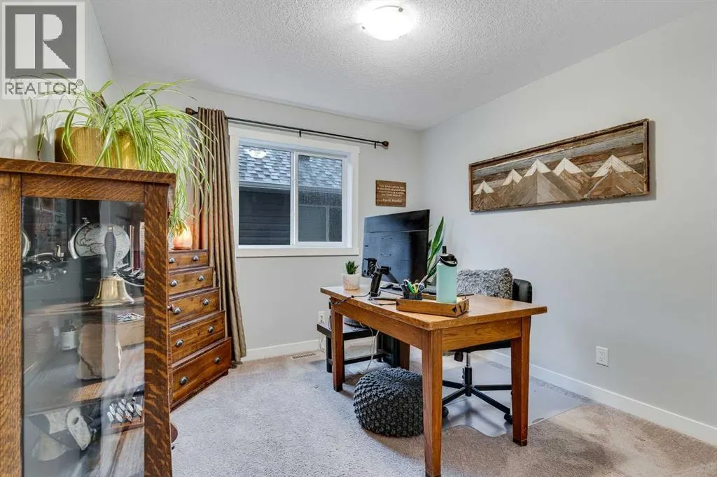 141 Williamstown Park NW