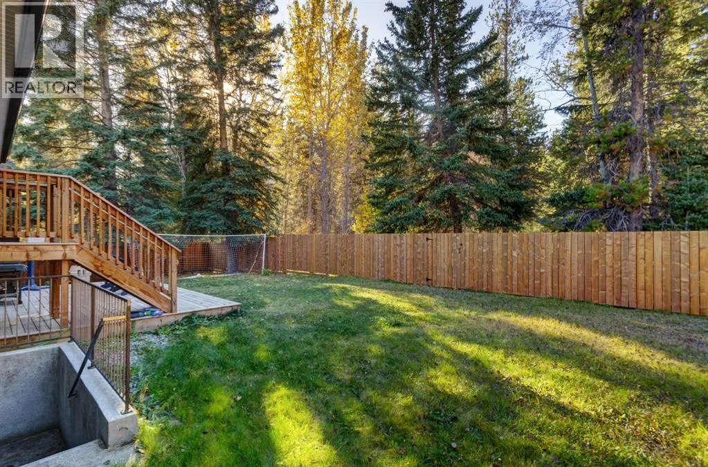 1106 Larch Place