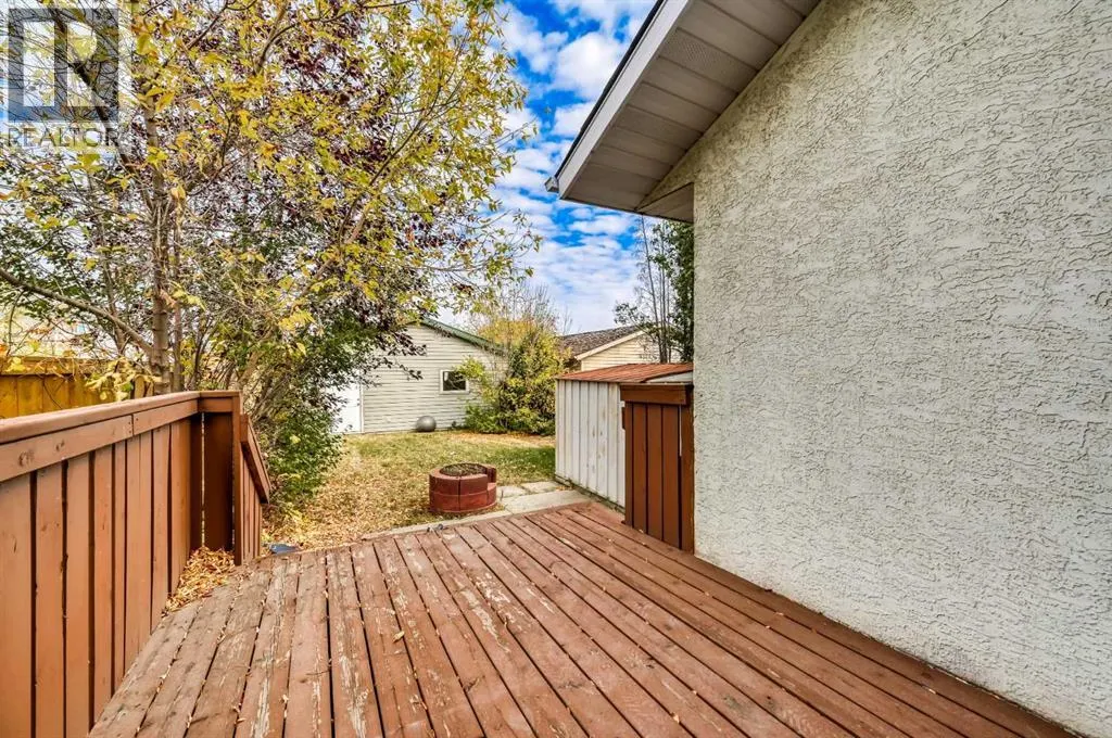 910 Erin Woods Drive SE