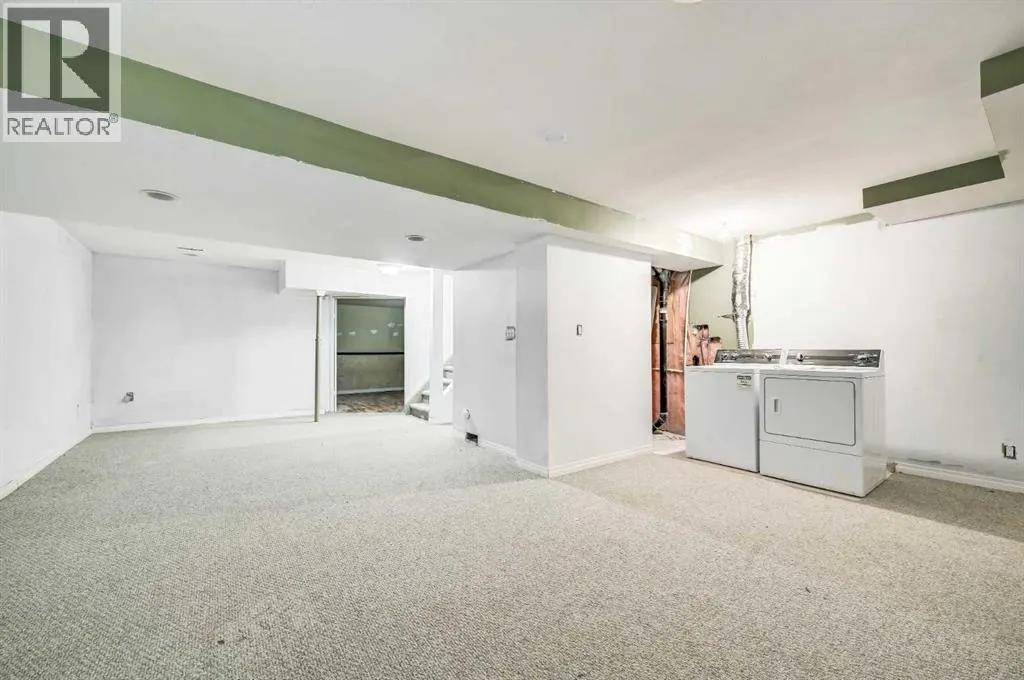 910 Erin Woods Drive SE