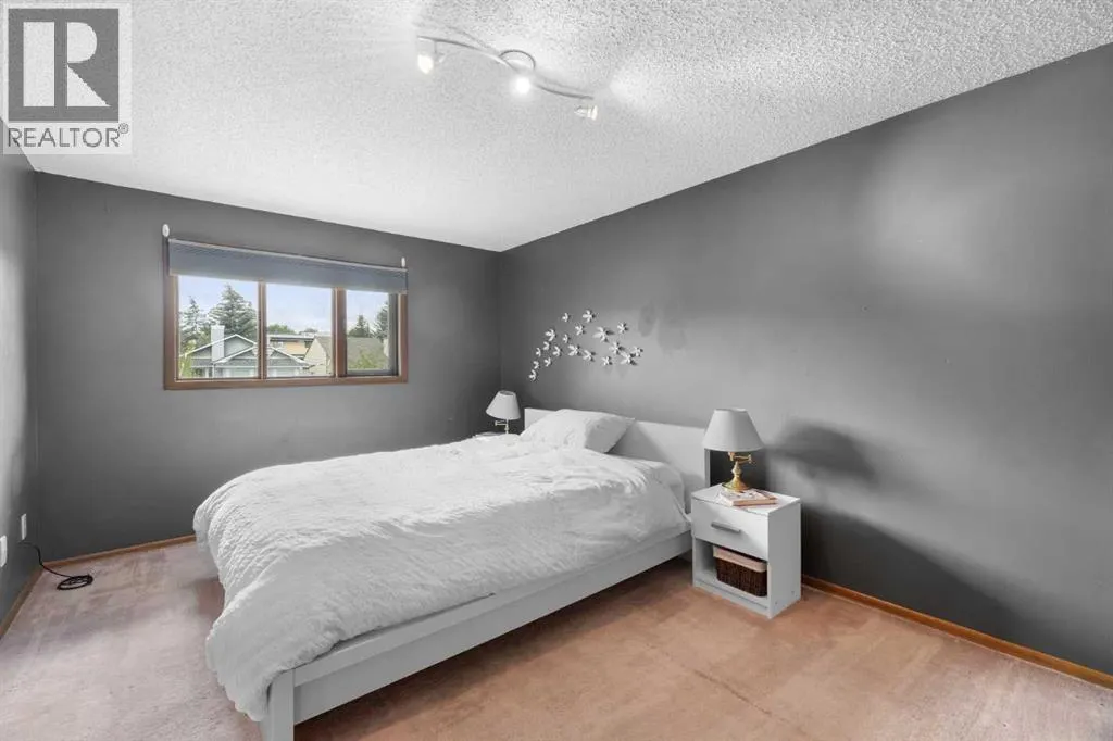 195 Bernard Drive NW