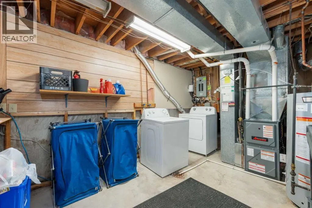 68 Macewan Glen Close NW