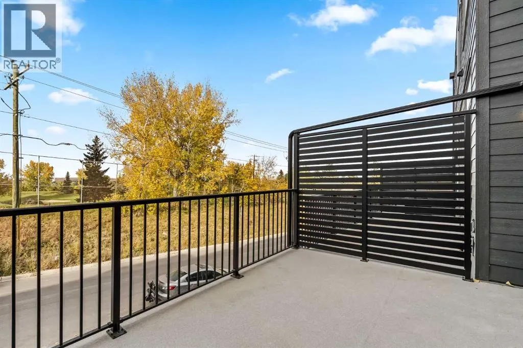 2509 Sovereign Crescent SW
