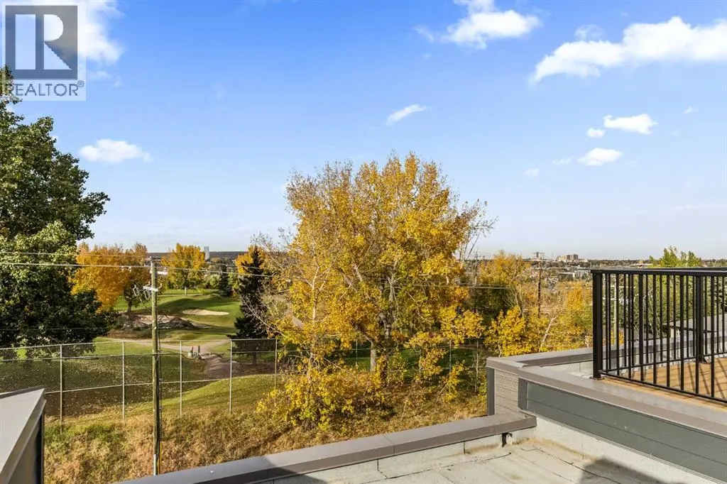 2509 Sovereign Crescent SW