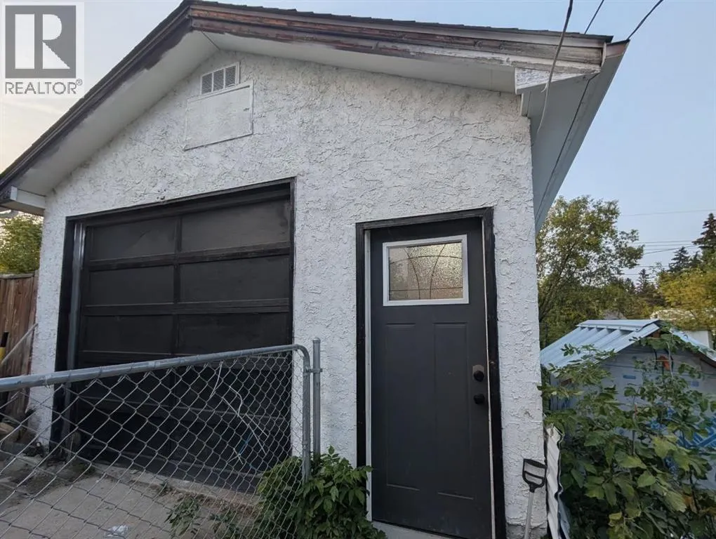4910 53 Avenue