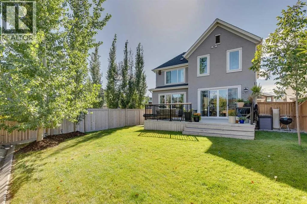 150 Cranbrook Circle SE