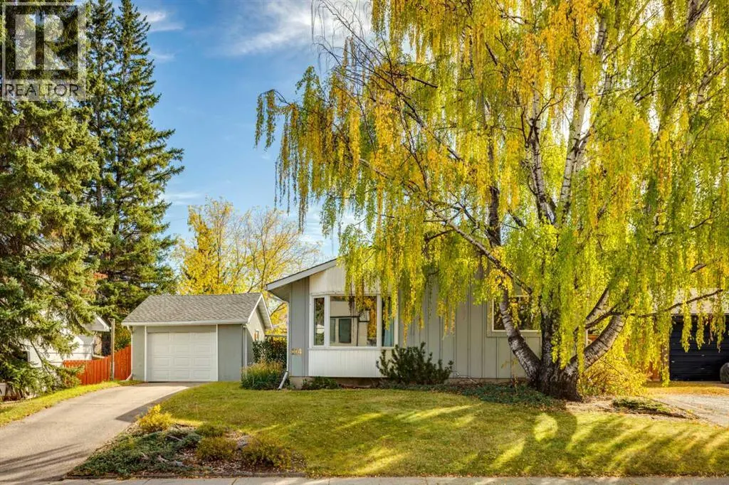 114 Hallbrook Drive SW