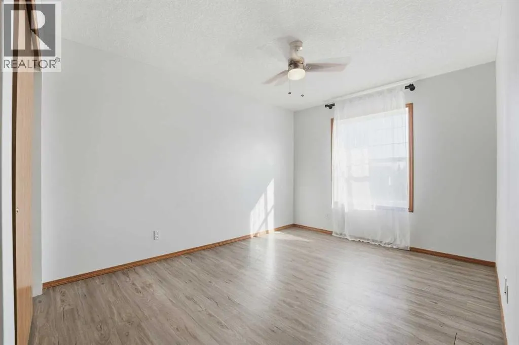 41, 20 Jacobs Close