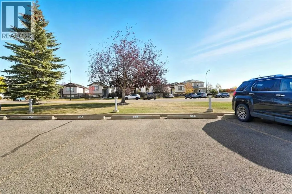 41, 20 Jacobs Close