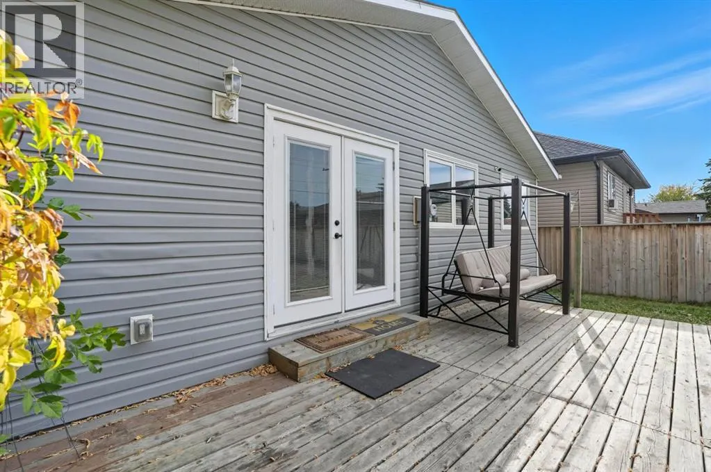 108 Falchurch Crescent NE