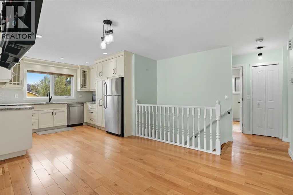 108 Falchurch Crescent NE