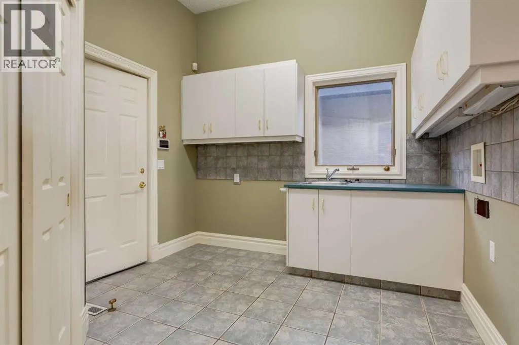 14 Patina Lane SW