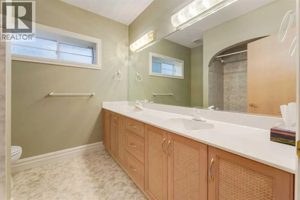 14 Patina Lane SW