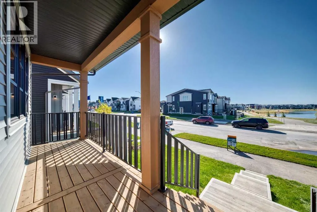 236 Rangeview Way SE