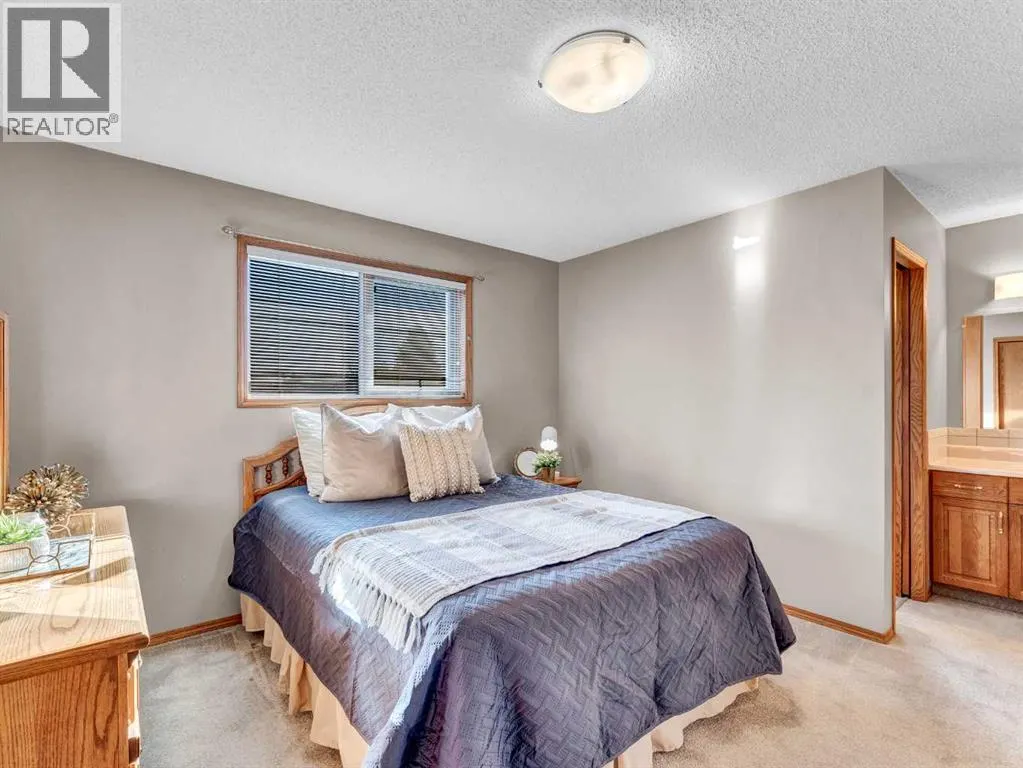43 Prairie Court NE