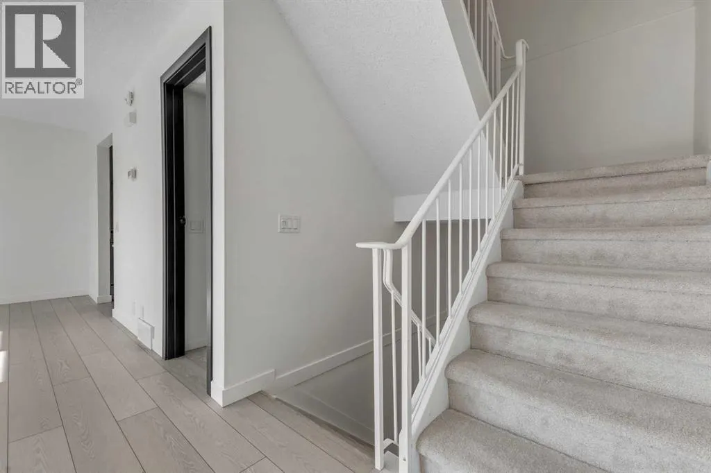 14, 200 Shawnessy Drive SW