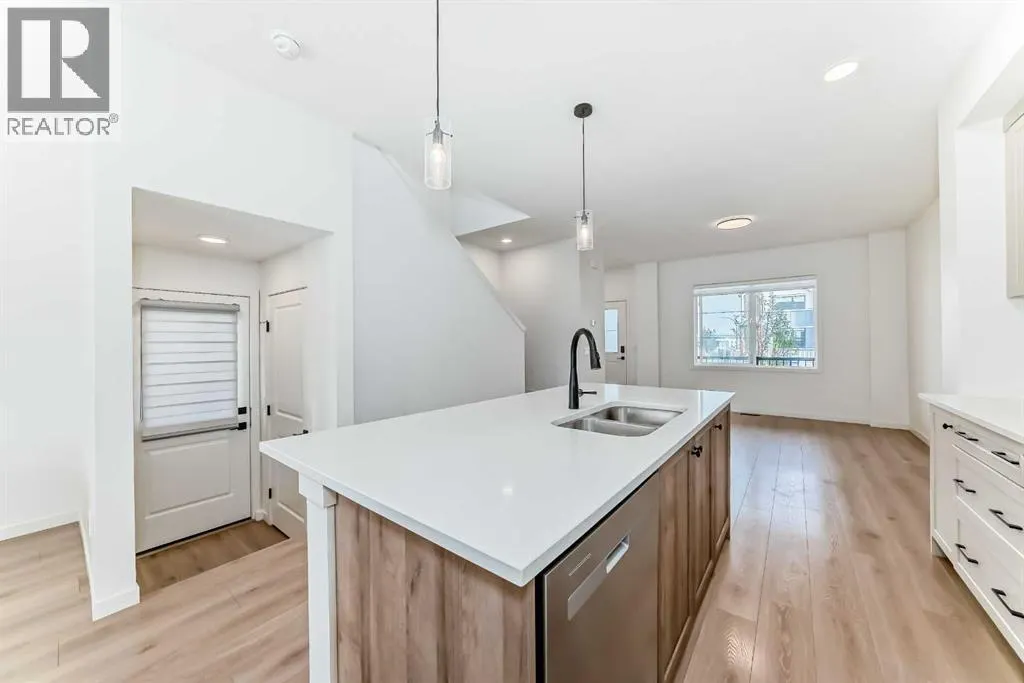 9 Sage Hill Path NW