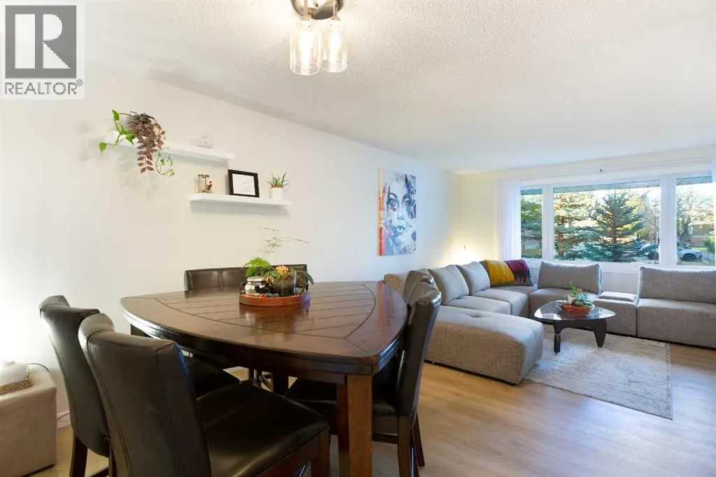 343 Canterbury Drive SW