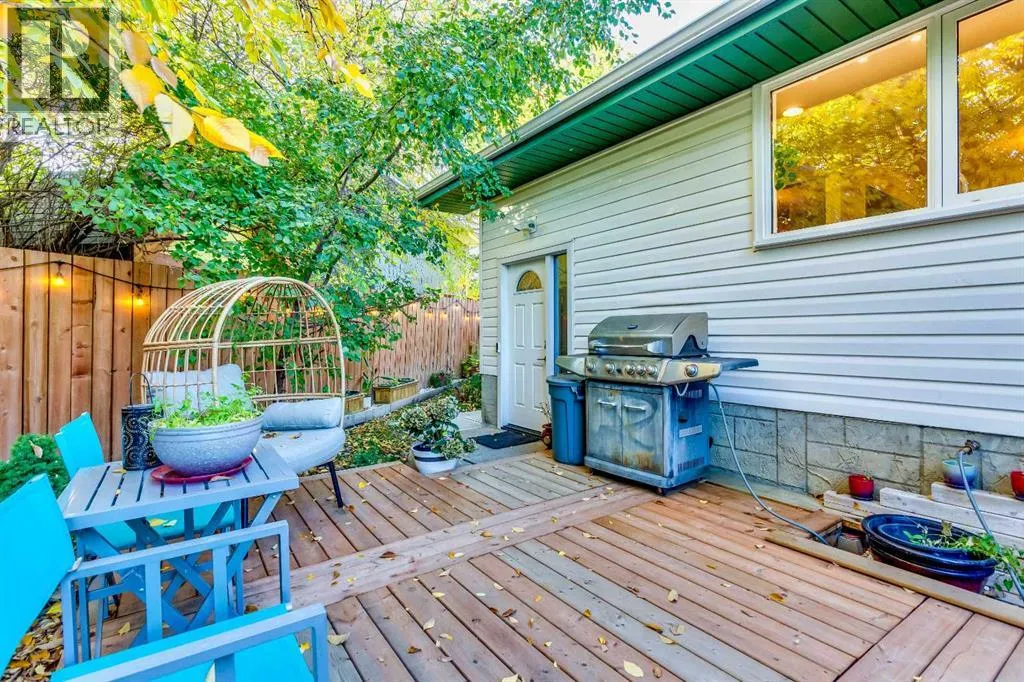 343 Canterbury Drive SW