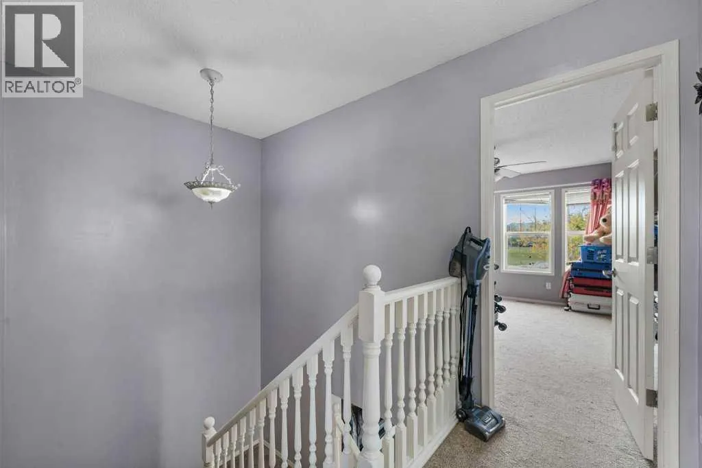 154 Bridlewood Drive SW