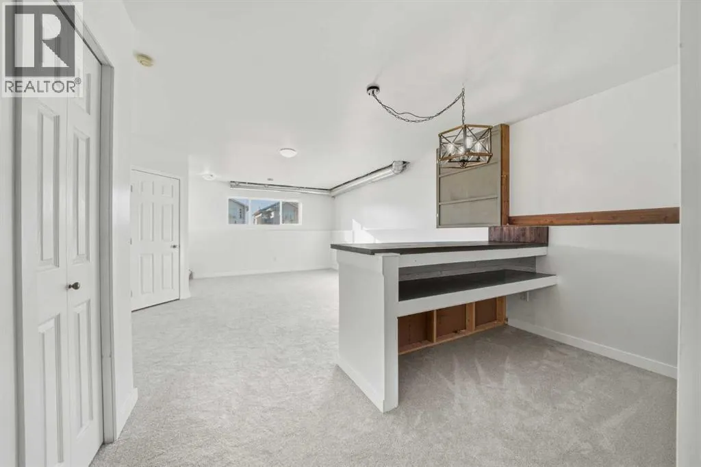 32 Hunter Road