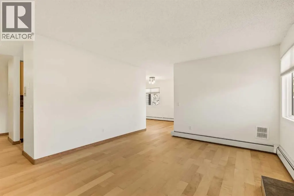 3302, 80 Glamis Drive SW