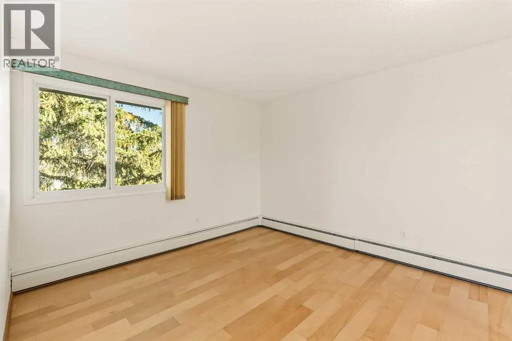 3302, 80 Glamis Drive SW