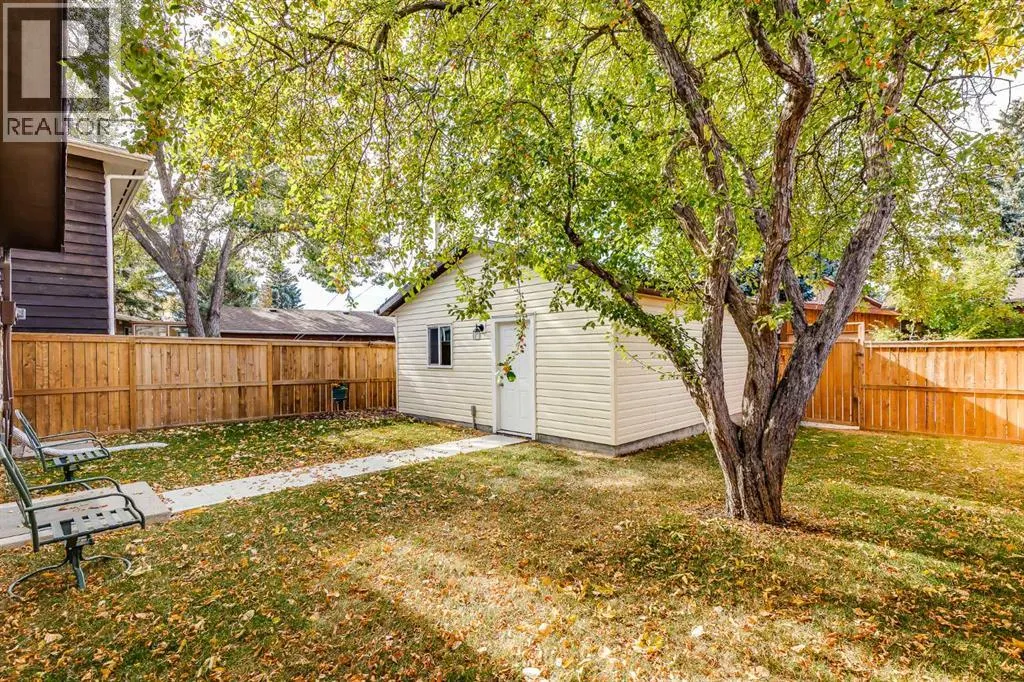 311 Midridge Road SE
