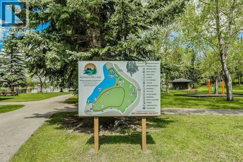 311 Midridge Road SE
