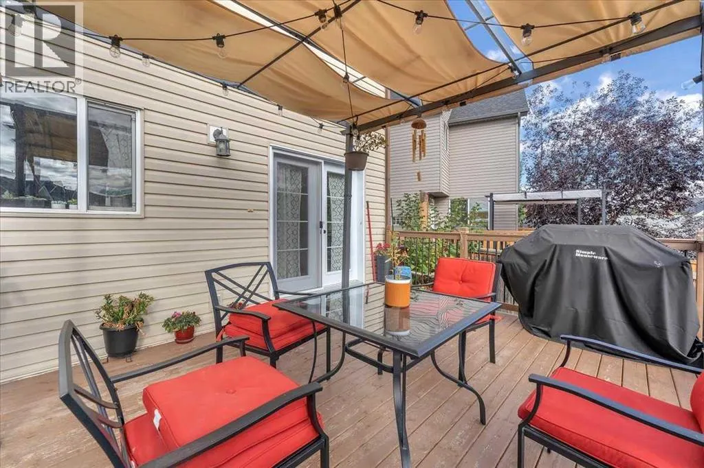 35 Tuscany Ridge Terrace NW