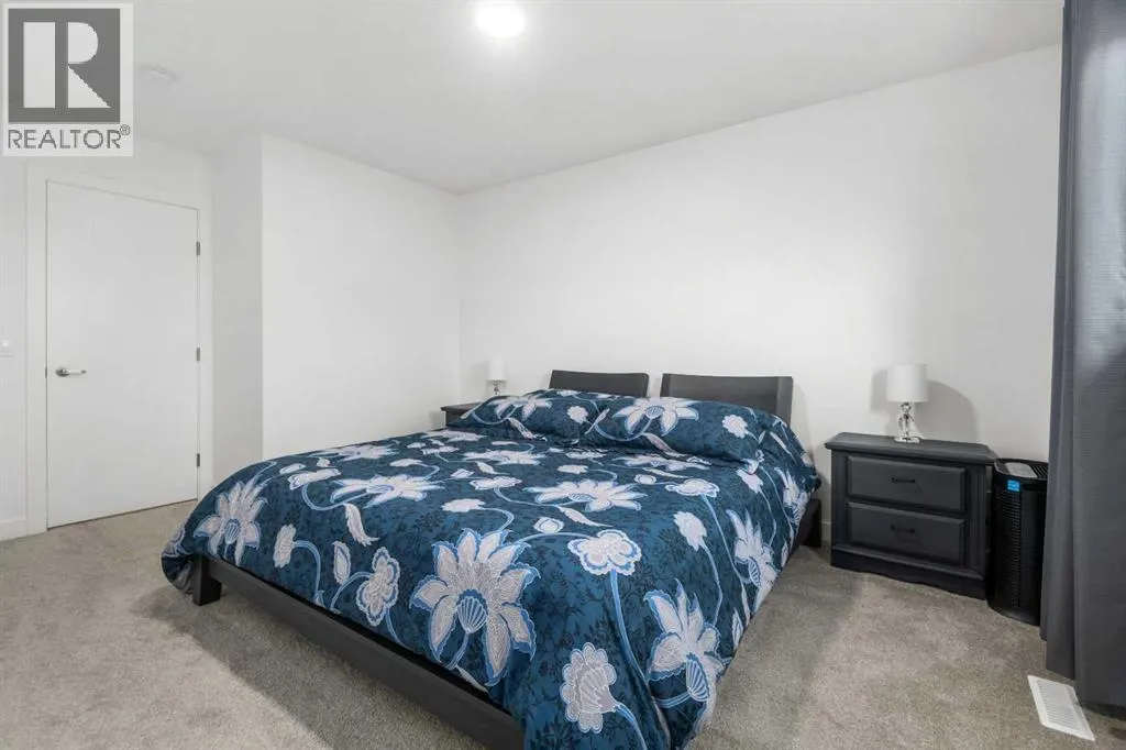 215 Heritage Heights