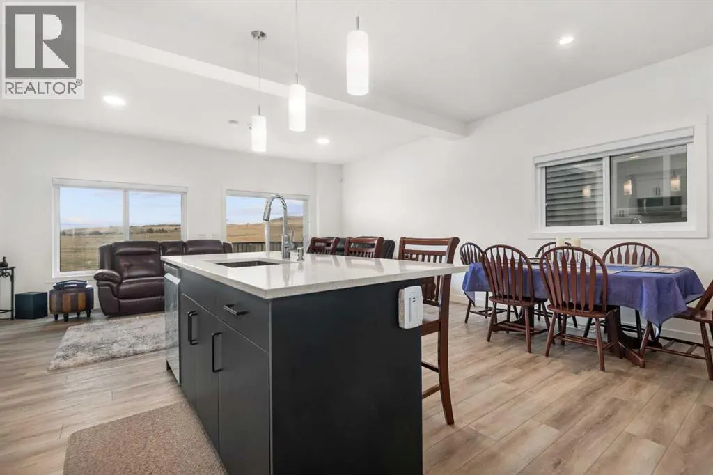 215 Heritage Heights