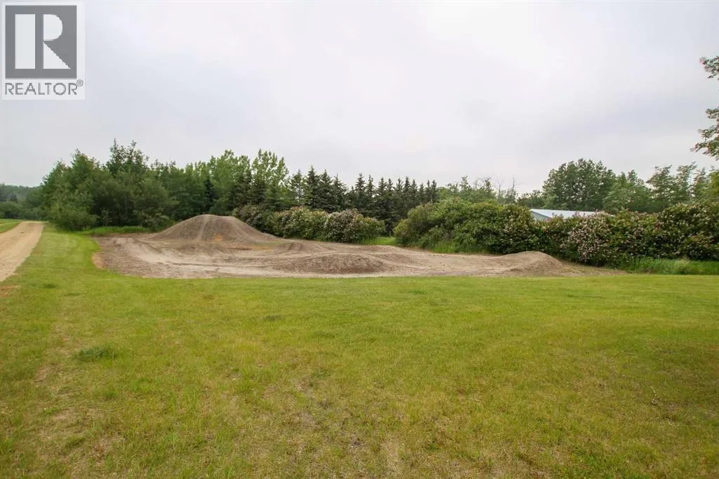 201, 1236 Township Road 384