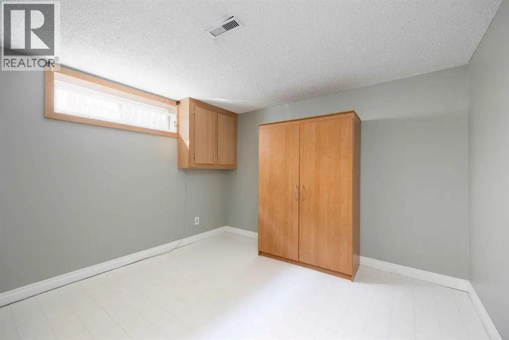 189 Ross Haven Drive