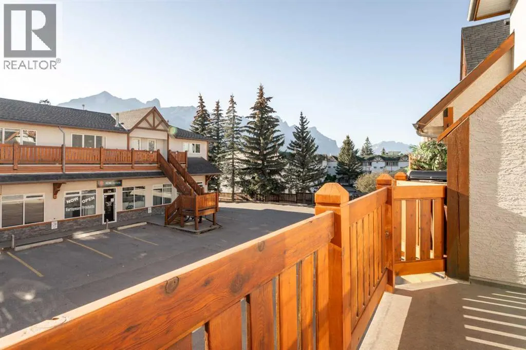 205, 112 Kananaskis Way