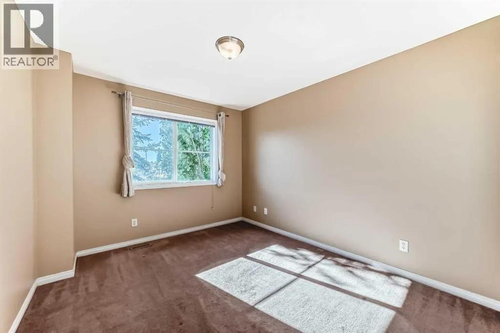 50 Everridge Gardens SW