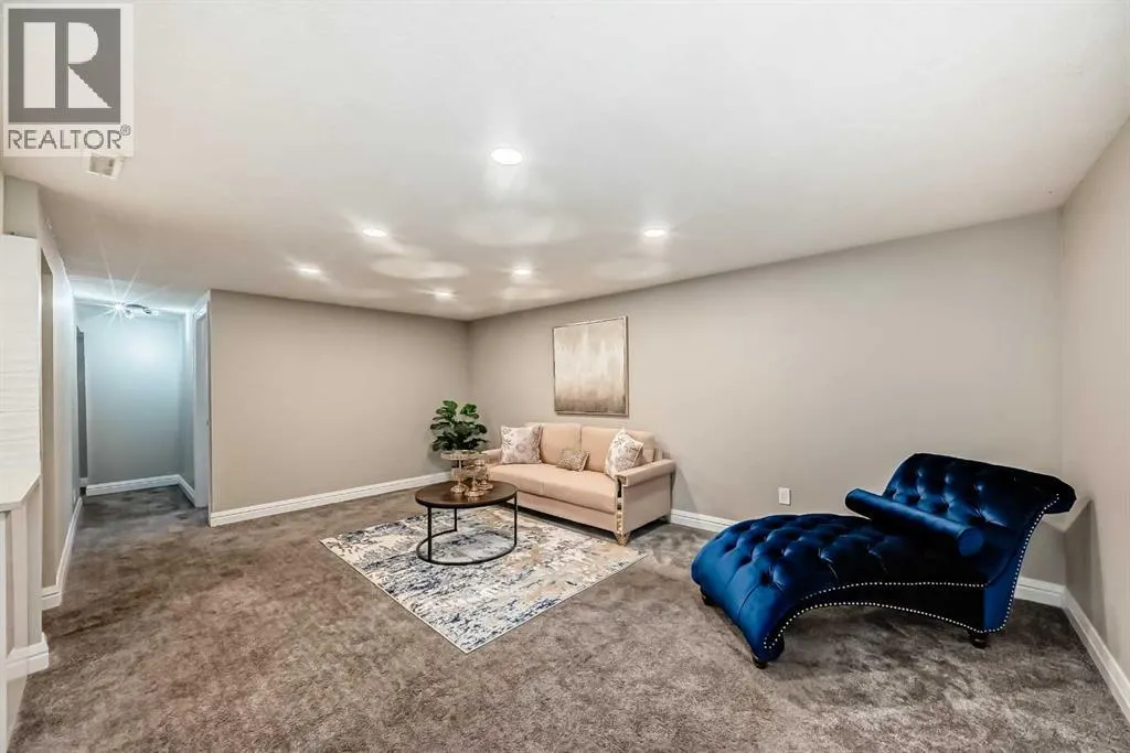 199 Maitland Drive NE