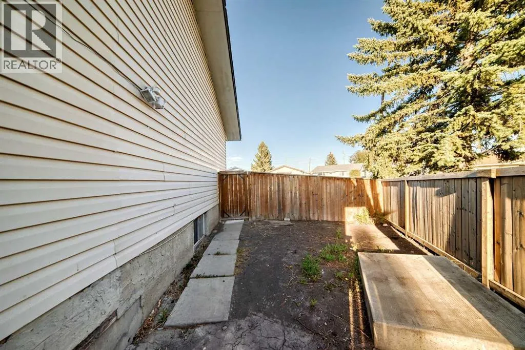 199 Maitland Drive NE